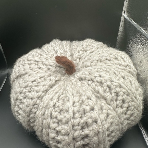 Large Crochet Pumpkin - Picture 4 of 6